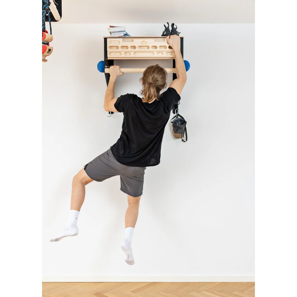 CLEVO WALL: Kletterwand für Zuhause, Wandbefestigung für Hangboard, Campusleisten, Kletterzubehör - Image 4