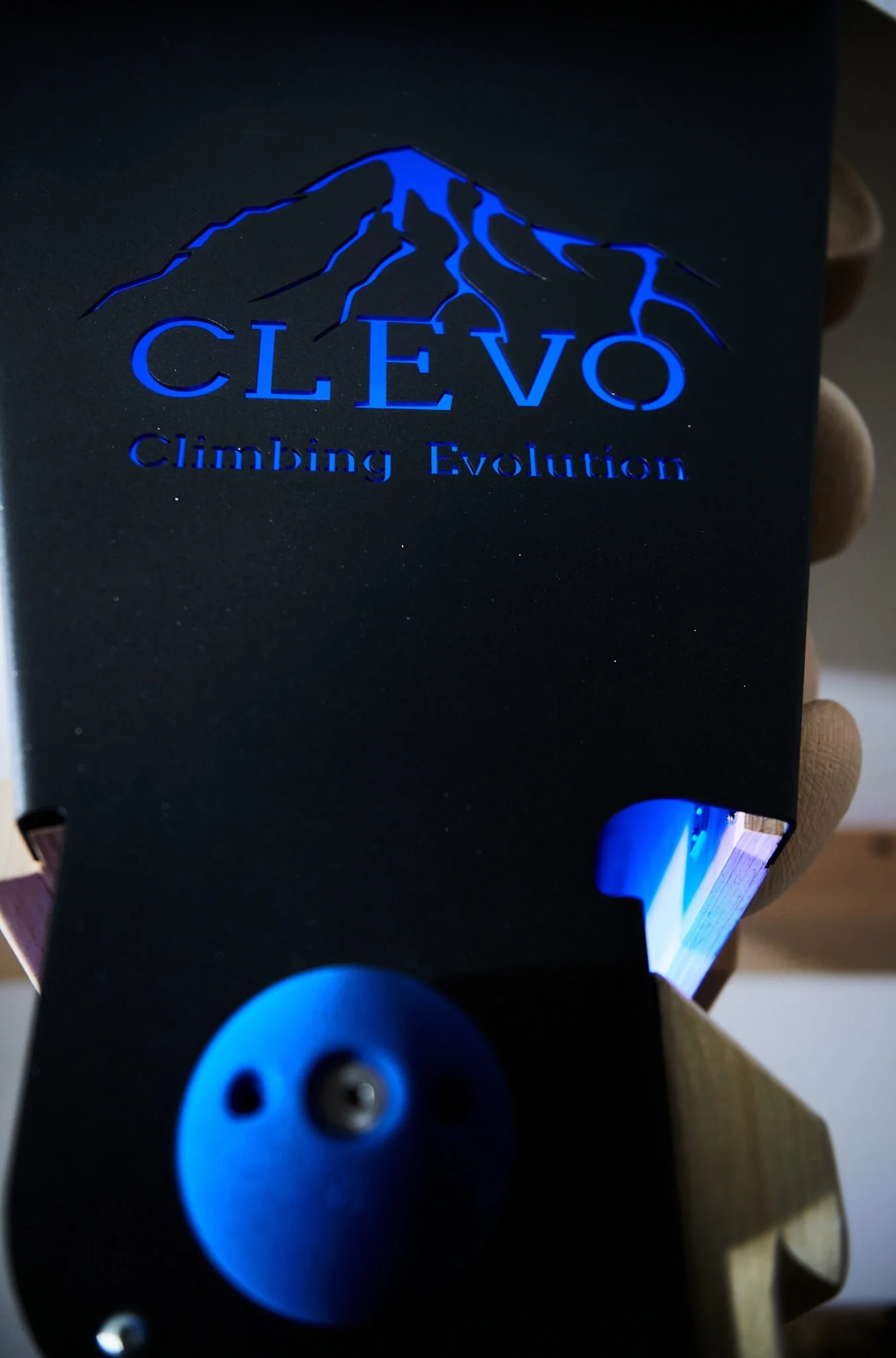 CLEVO XL: Profi Klettermodul für Decke für Campus- und Hangboard, Griffe und Klimmzugstange - Image 10