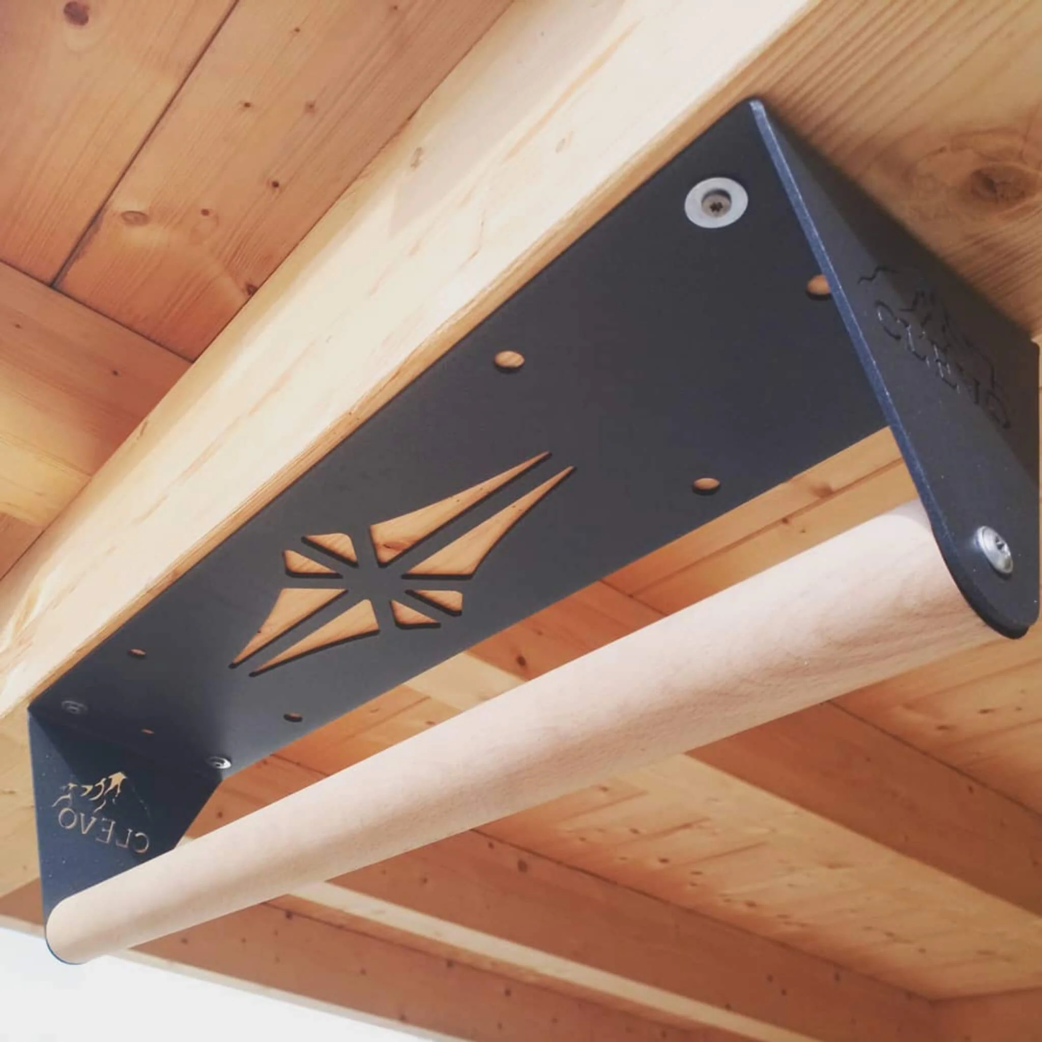 CLEVO XS: Klimmzugstange für Decke aus Holz für Kletterer - Image 3